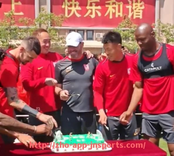 江南体育APP下载-法甲外援合同期安排及其对球队稳定性的影响