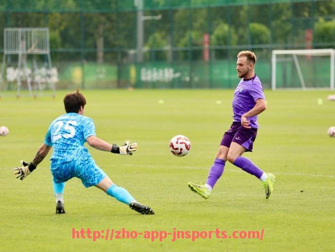 江南体育APP下载-火箭队1990年球员名单回顾与当年战绩一览